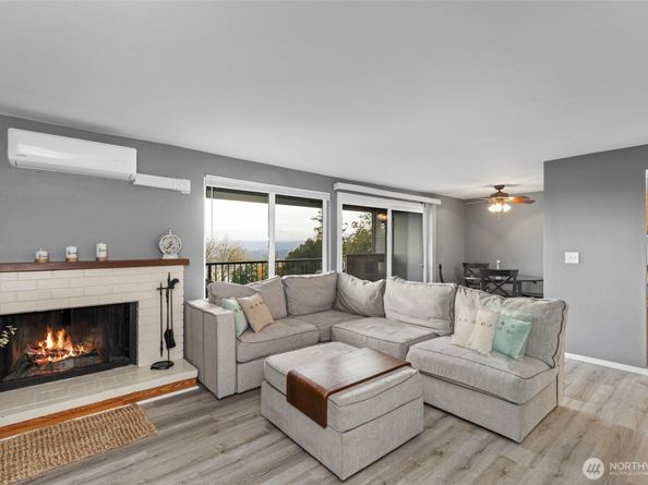 3340 Narrows View Lane NE 103, Bremerton WA 98310