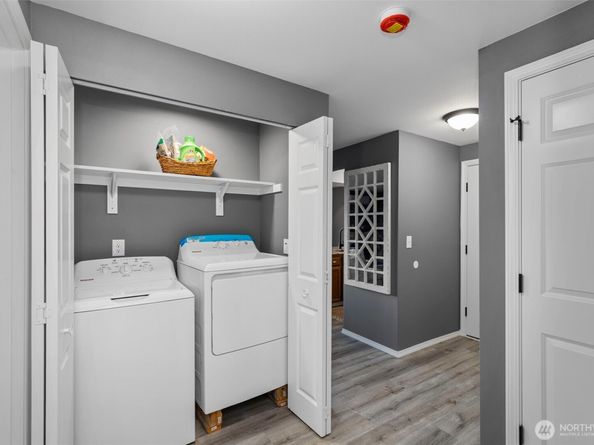 3340 Narrows View Lane NE 103, Bremerton WA 98310