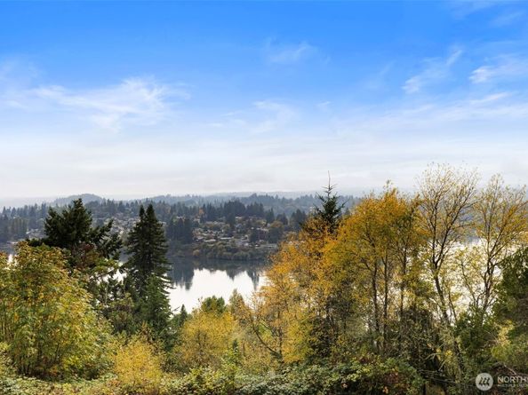 3340 Narrows View Lane NE 103, Bremerton WA 98310