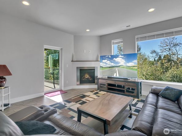 24817 123rd Place SE, Kent WA 98030