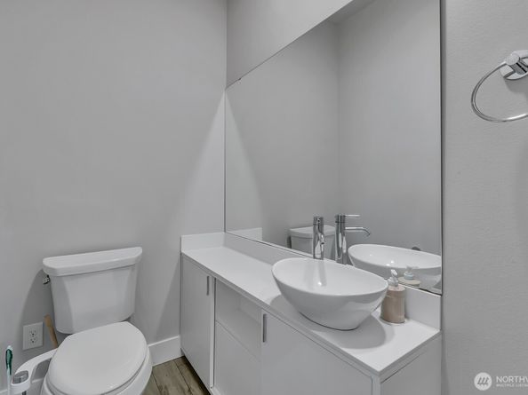 24817 123rd Place SE, Kent WA 98030