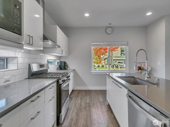 24817 123rd Place SE, Kent WA 98030