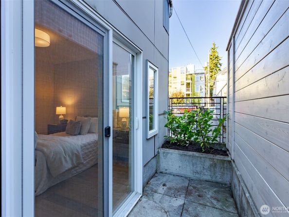 1763 NW 59th Street Unit A, Seattle WA 98107