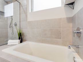 1763 NW 59th Street Unit A, Seattle WA 98107