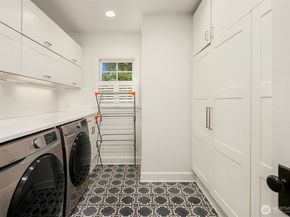 1060 Spruce Street, Edmonds WA 98020