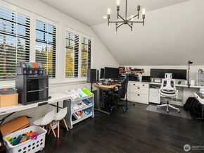 1060 Spruce Street, Edmonds WA 98020