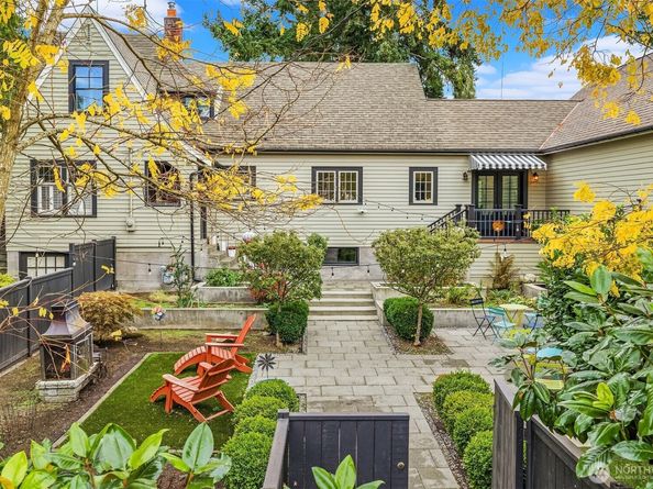 1060 Spruce Street, Edmonds WA 98020