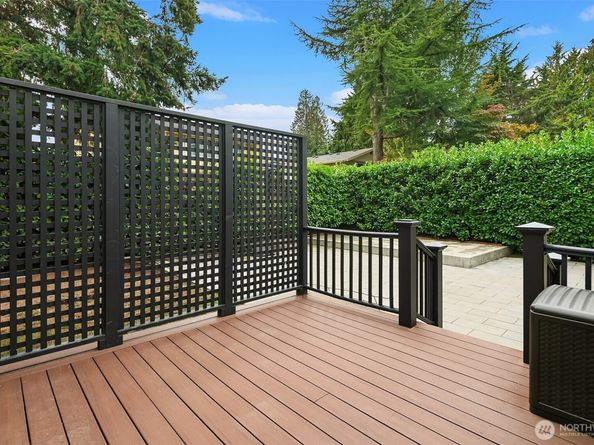 1060 Spruce Street, Edmonds WA 98020