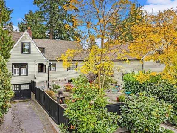 1060 Spruce Street, Edmonds WA 98020