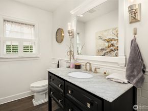 1060 Spruce Street, Edmonds WA 98020
