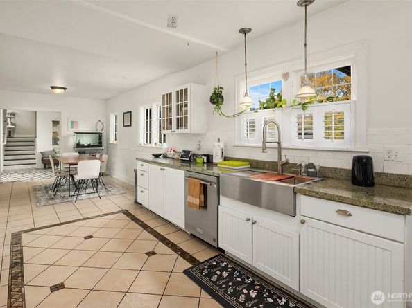 1060 Spruce Street, Edmonds WA 98020
