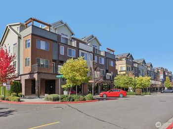 1434 157th Place NE