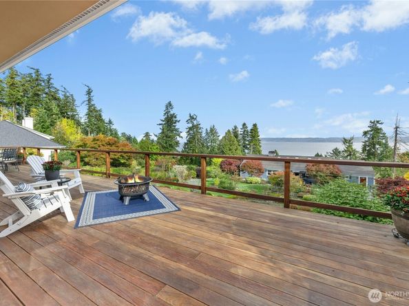 21322 NE President Point Road, Kingston WA 98346