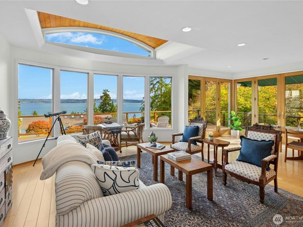 21322 NE President Point Road, Kingston WA 98346