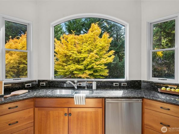 21322 NE President Point Road, Kingston WA 98346