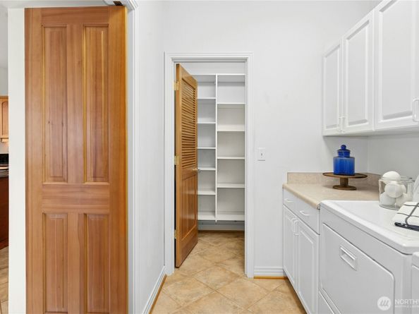 21322 NE President Point Road, Kingston WA 98346