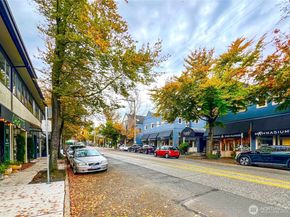 1801 Martin Luther King Jr. Way, Seattle WA 98122