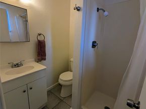 936 N 101 Street, Seattle WA 98133