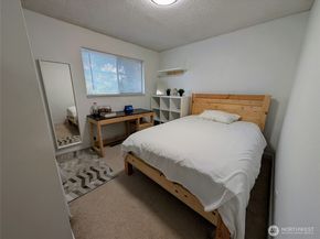 936 N 101 Street, Seattle WA 98133