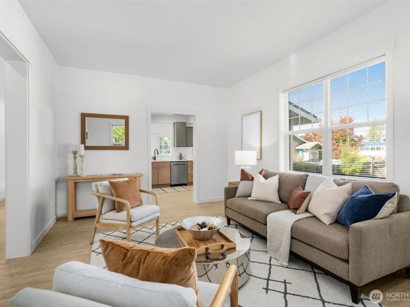 6507 41st Avenue SW, Seattle WA 98136