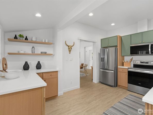 6507 41st Avenue SW, Seattle WA 98136