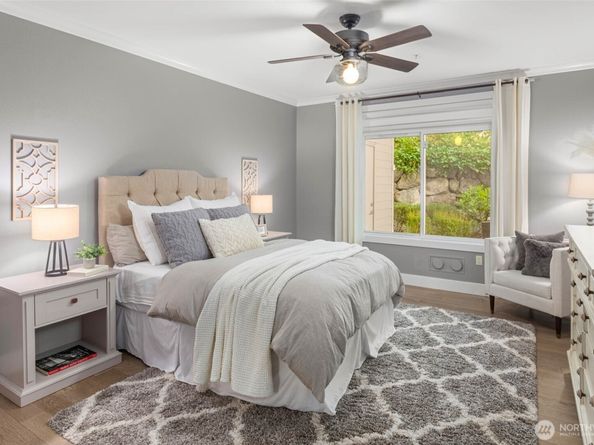 8850 Redmond Woodinville Road NE 305, Redmond WA 98052