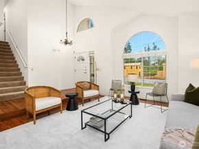 11109 116th Avenue NE, Kirkland WA 98033