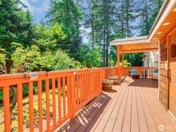 4 148 Place SW, Lynnwood WA 98087