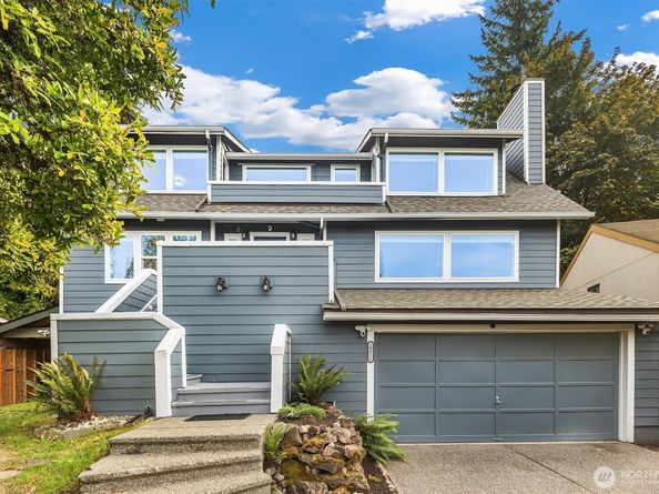 18811 SE 42nd Street, Issaquah WA 98027