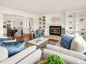 18811 SE 42nd Street, Issaquah WA 98027