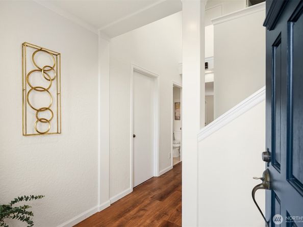 18811 SE 42nd Street, Issaquah WA 98027