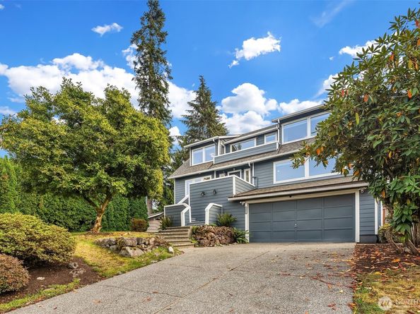 18811 SE 42nd Street, Issaquah WA 98027