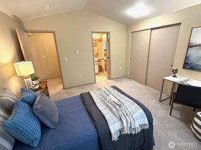 11130 SE 208th Street A204, Kent WA 98031