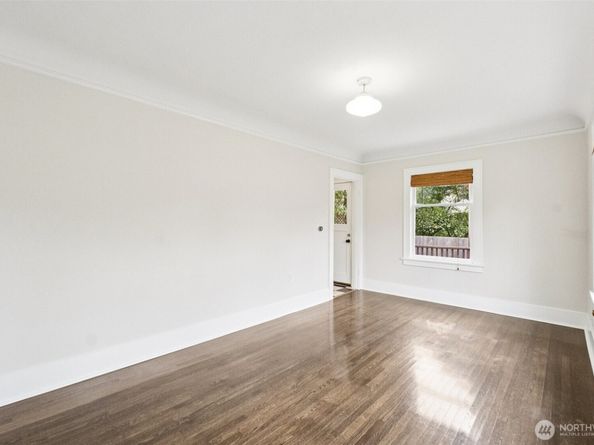 2412 NW 73rd Street, Seattle WA 98117