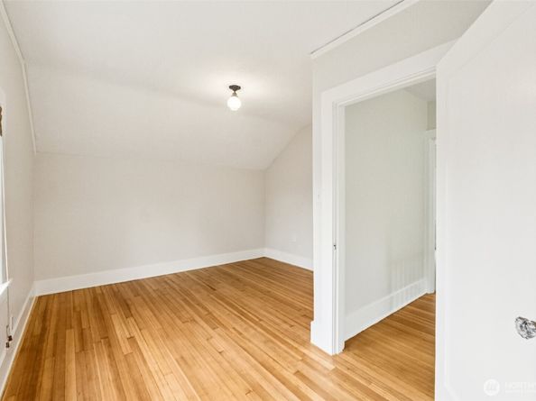 2412 NW 73rd Street, Seattle WA 98117