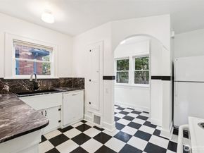 2412 NW 73rd Street, Seattle WA 98117