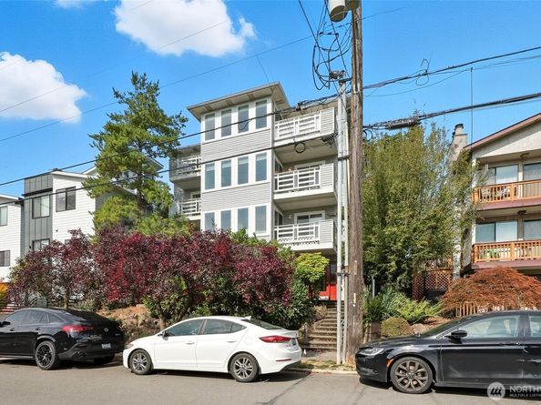 2642 NW 59th Street 301, Seattle WA 98107