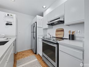 2642 NW 59th Street 301, Seattle WA 98107