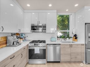 1602 E Marion Street, Seattle WA 98122