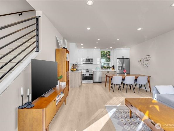 1602 E Marion Street, Seattle WA 98122