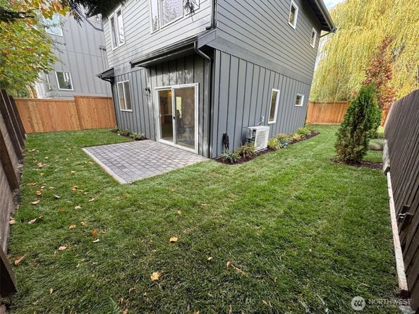 5638 49th Avenue SW, Seattle WA 98136