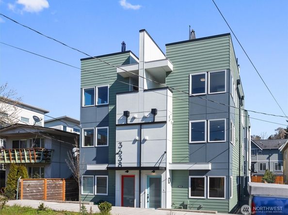 3638 36th Avenue S D, Seattle WA 98144