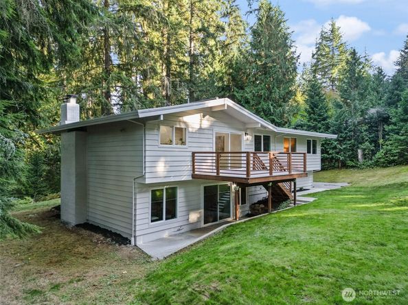 17525 164th Avenue NE, Woodinville WA 98072