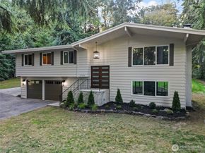 17525 164th Avenue NE, Woodinville WA 98072