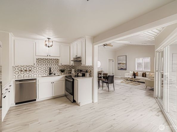 2408 6th Street, Everett WA 98201