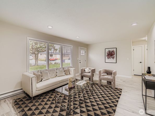 2408 6th Street, Everett WA 98201