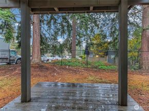 127 S 340th Street A, Federal Way WA 98003