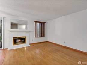 127 S 340th Street A, Federal Way WA 98003