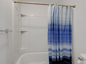 127 S 340th Street A, Federal Way WA 98003