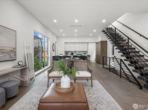 1114 26th Avenue A, Seattle WA 98122